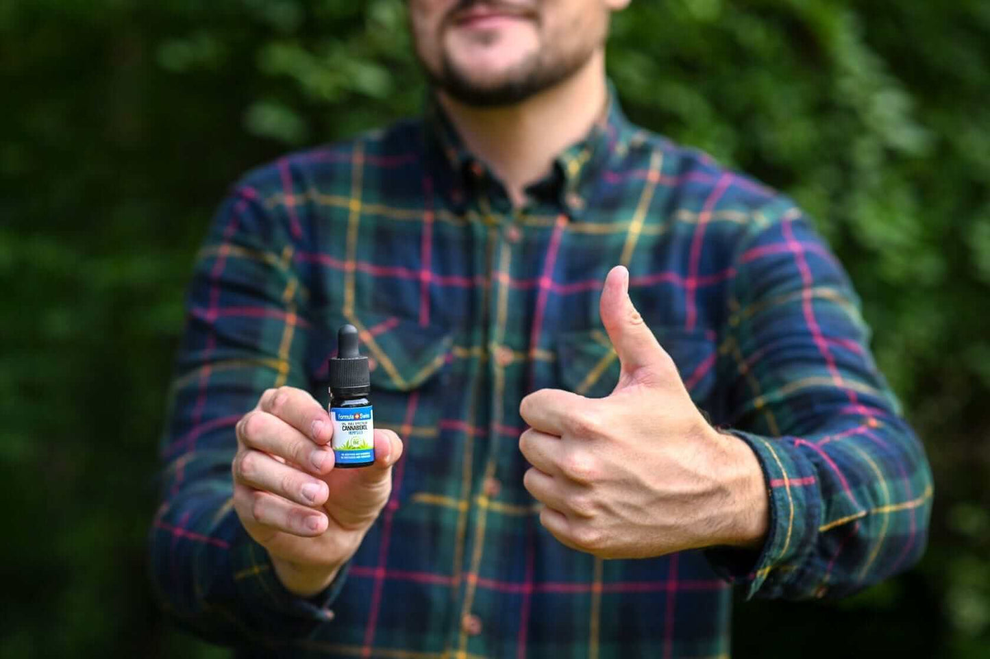 Formule Huile de CBD biologique suisse dans l'huile de graines de chanvre